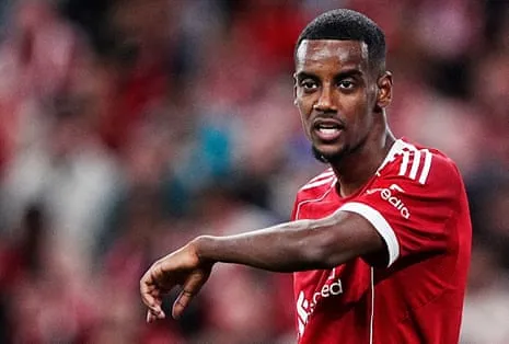 Isak's First Appearance Offers Star Power Despite Evident Rust