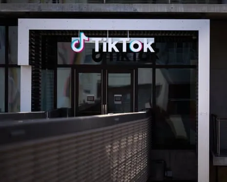 Donald Trump Applauds TikTok's New Deal while China Suggests Algorithm Management Remains