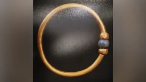 Egypt's Officials State Ancient Bracelet Was Taken and Melted Down